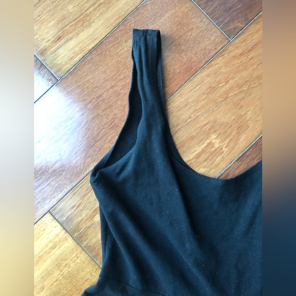 Black Dress - Picture 5 of 16